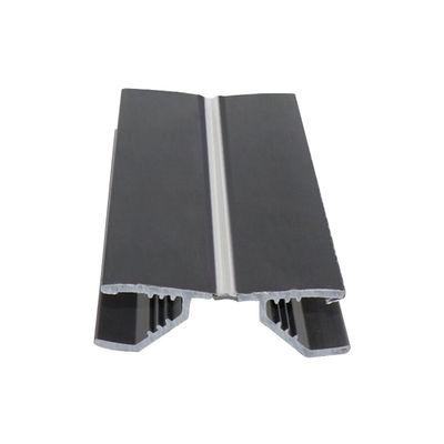 quality Laminado piso PVC Corredor de Panela de Pantalão Decorativo com Impressão e revestimento UV factory